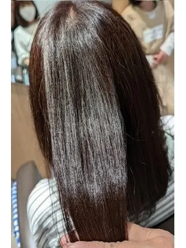 お手入れ簡単ミディアムスタイル